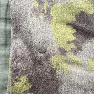 Purple tye die Lululemon scuba sweat pant